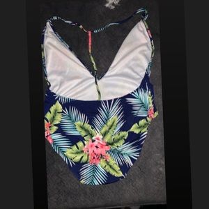 One piece Bathing suite